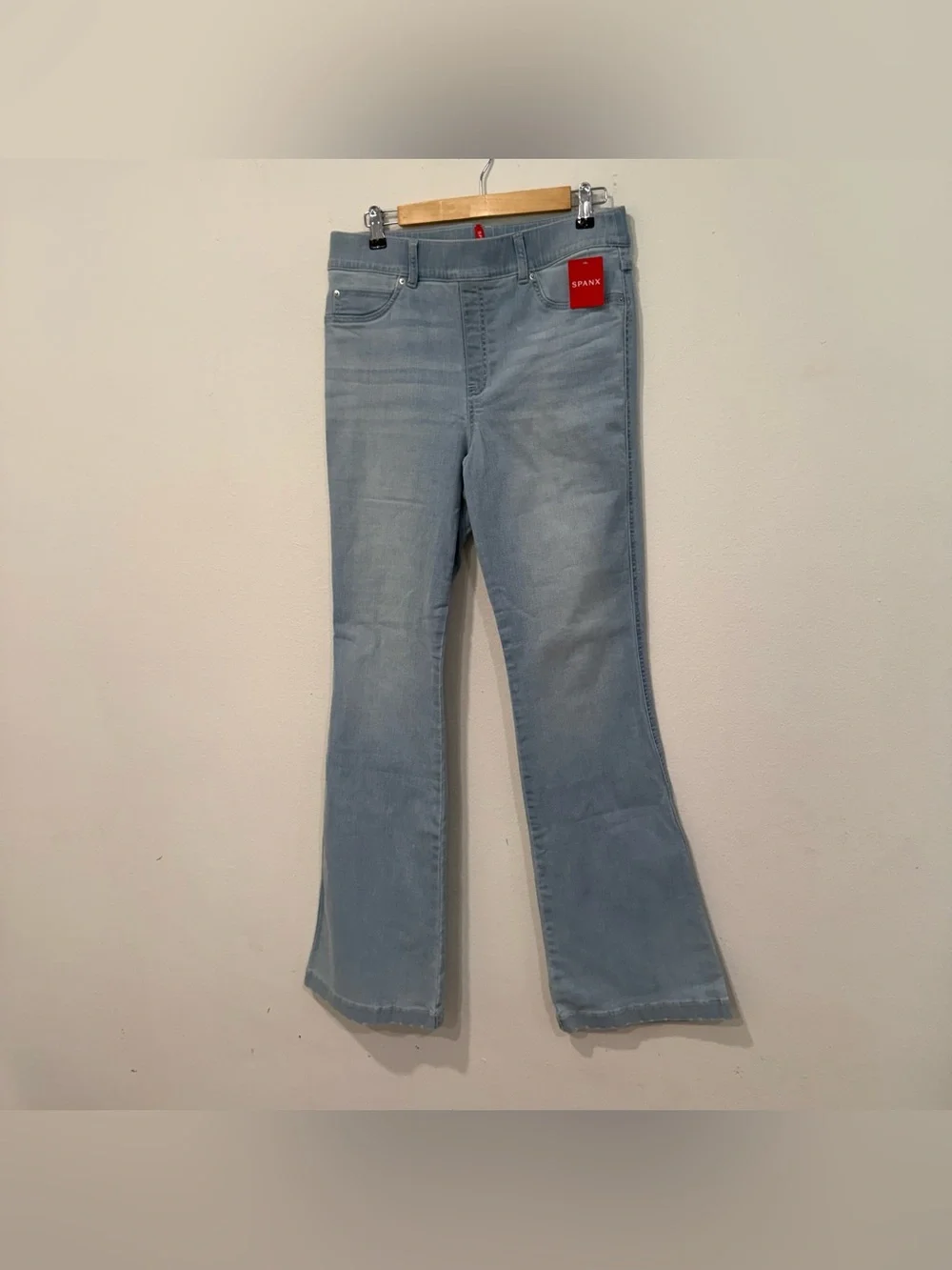 Spanx Flare Jeans in Retro Light Wash L